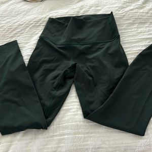 Lululemon Wunder under size 6 green